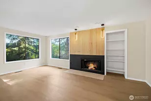 21911 4th Ave SE, Bothell, WA 98021 - Photo 3