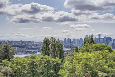 511 Howe Street #B, Seattle, WA 98109 - Photo 29