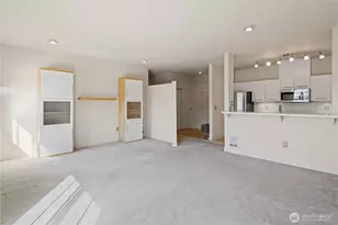 700 E Denny Way, Seattle, WA 98122 - Photo 7