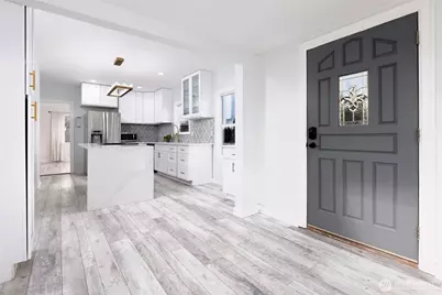 24507 Meridian Avenue E, Graham, WA 98338 - Photo 3