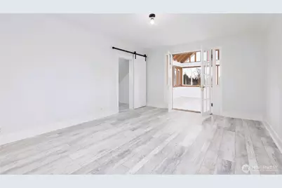 24507 Meridian Avenue E, Graham, WA 98338 - Photo 21