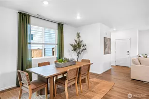 14509 204th Ave E, Bonney Lake, WA 98391 - Photo 5