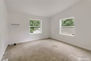 10001 435th St Ct E, Eatonville, WA 98328 - Photo 19