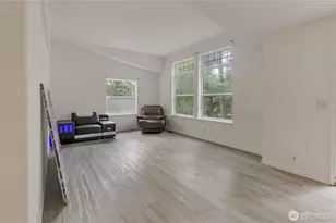 10001 435th St Ct E, Eatonville, WA 98328 - Photo 9