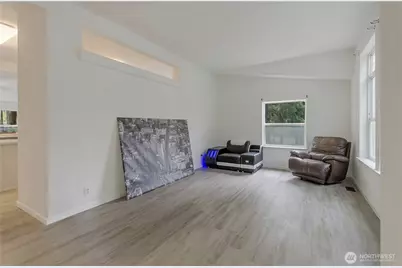 10001 435th Street Ct E, Eatonville, WA 98328 - Photo 7