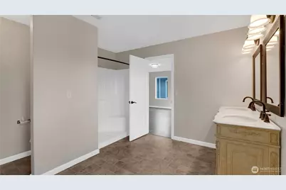 7812 203rd Street Court E, Spanaway, WA 98387 - Photo 23