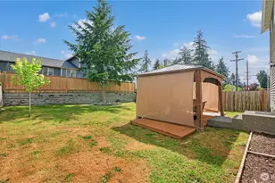 7812 203rd St Ct E, Spanaway, WA 98387 - Photo 31