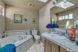 2820 Skyway Pl, Auburn, WA 98092 - Photo 9