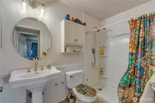 2820 Skyway Pl, Auburn, WA 98092 - Photo 11