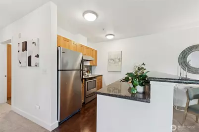 1610 Belmont Avenue #306, Seattle, WA 98122 - Photo 7