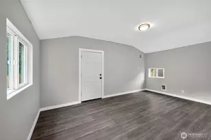 819 W Perry St, Aberdeen, WA 98520 - Photo 9