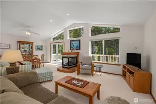 40 N Pintail Pl, Hoodsport, WA 98548 - Photo 5