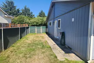 285 Mast Ave NW, Ocean Shores, WA 98569 - Photo 7