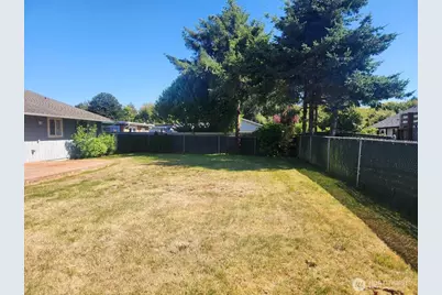 285 Mast Avenue NW, Ocean Shores, WA 98569 - Photo 1