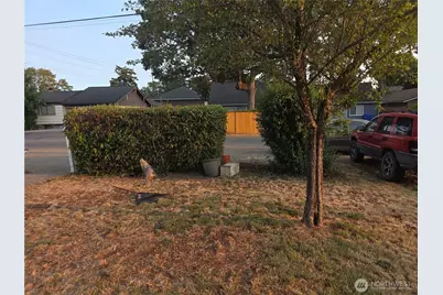 411 120th Street S, Tacoma, WA 98444 - Photo 7