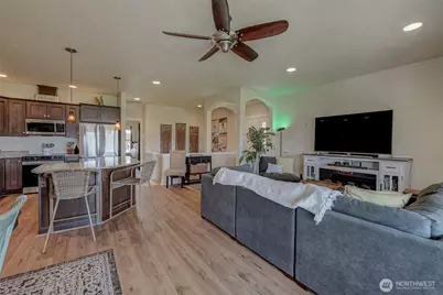 23318 Sunserra Loop NW #B-00, Quincy, WA 98848 - Photo 11