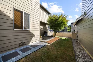 409 Holland Ave, Bellingham, WA 98226 - Photo 35
