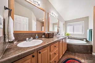 10715 Tahoma Dr, Anderson Island, WA 98303 - Photo 27