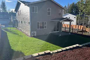 1972 NW Meadowview Dr, Poulsbo, WA 98370 - Photo 13