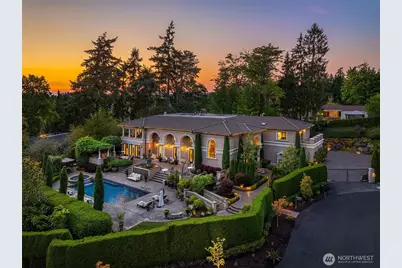 8638 NE 19th Place, Clyde Hill, WA 98004 - Photo 1