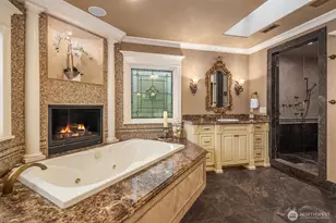 8638 NE 19th Pl, Clyde Hill, WA 98004 - Photo 33