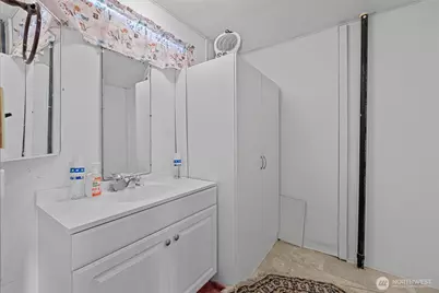 5824 Haddon Lane, Anacortes, WA 98221 - Photo 35