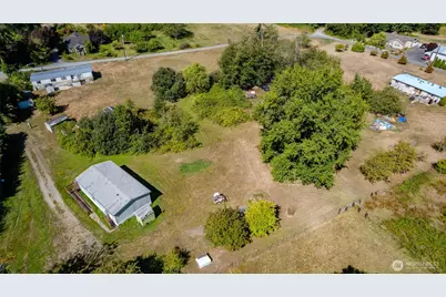 5824 Haddon Lane, Anacortes, WA 98221 - Photo 3