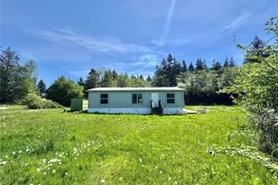 5824 Haddon Ln, Anacortes, WA 98221 - Photo 3