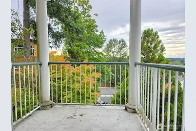 3990 129 Place SE #C106, Bellevue, WA 98006 - Photo 7