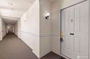 6831 NE 170th St, Kenmore, WA 98028 - Photo 3