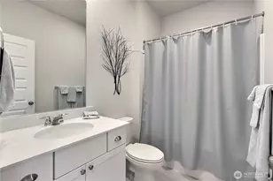 13449 192nd St E, Graham, WA 98338 - Photo 5