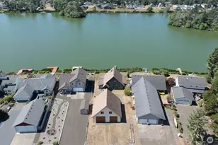 639 Lake Island Ave SE, Ocean Shores, WA 98569 - Photo 19