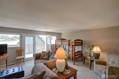 639 Lake Island Avenue SE, Ocean Shores, WA 98569 - Photo 5