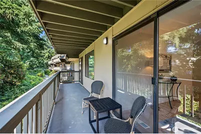 1415 154th Avenue NE #4101, Bellevue, WA 98007 - Photo 17