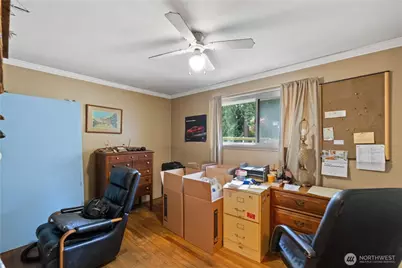 105 NE 180th Street, Shoreline, WA 98155 - Photo 15