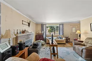 105 NE 180th St, Shoreline, WA 98155 - Photo 9