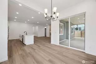 325 N 55th St, Mount Vernon, WA 98273 - Photo 5