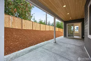 325 N 55th St, Mount Vernon, WA 98273 - Photo 11