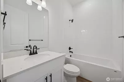 325 N 55th Street #28, Mount Vernon, WA 98273 - Photo 9