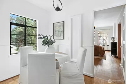 1106 NE 42nd Street #19, Seattle, WA 98105 - Photo 15