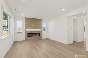 309 N 55th St, Mount Vernon, WA 98273 - Photo 5