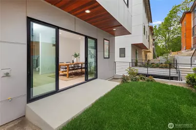 5252 23rd Avenue SW, Seattle, WA 98106 - Photo 27