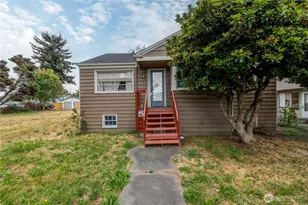 423 Park Ave N, Renton, WA 98057 - Photo 3