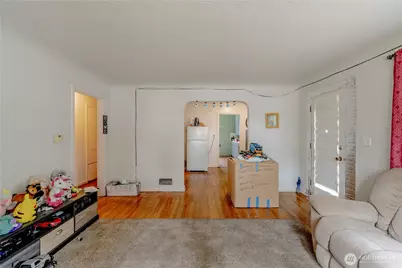 423 Park Avenue N, Renton, WA 98057 - Photo 15