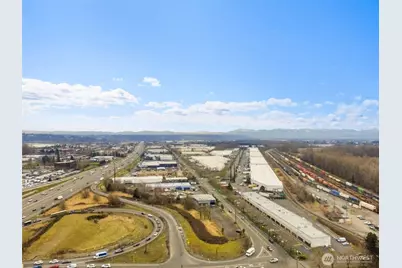 3077 20th Street E #D, Fife, WA 98424 - Photo 13