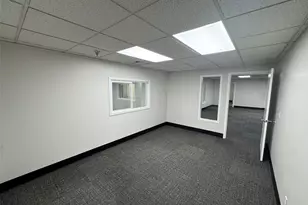 3077 20th St E, Fife, WA 98424 - Photo 31