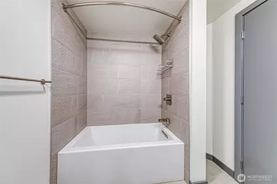 11903 NE 128th Street #214, Kirkland, WA 98034 - Photo 19