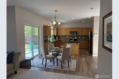 8733 26th Place NE, Lake Stevens, WA 98258 - Photo 5