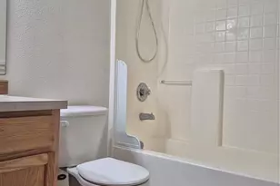 2066 NE Green Glen Ln, Bremerton, WA 98311 - Photo 19