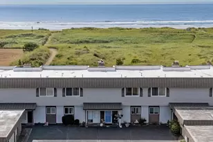 33613 G St, Ocean Park, WA 98640 - Photo 3